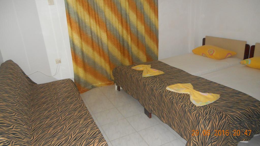 Dimis Studios And Apartments Olympiakí Aktí Екстериор снимка