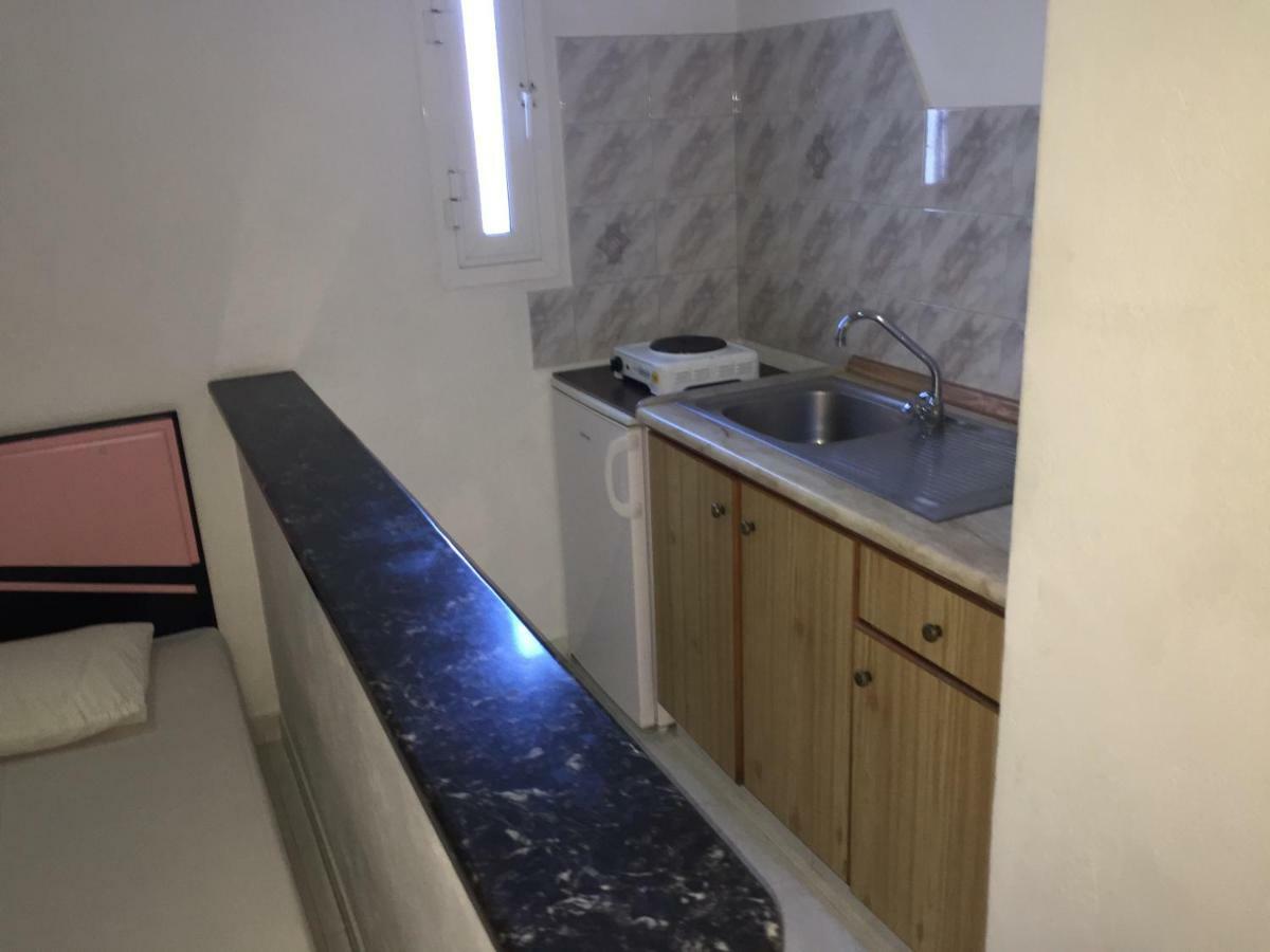 Dimis Studios And Apartments Olympiakí Aktí Екстериор снимка